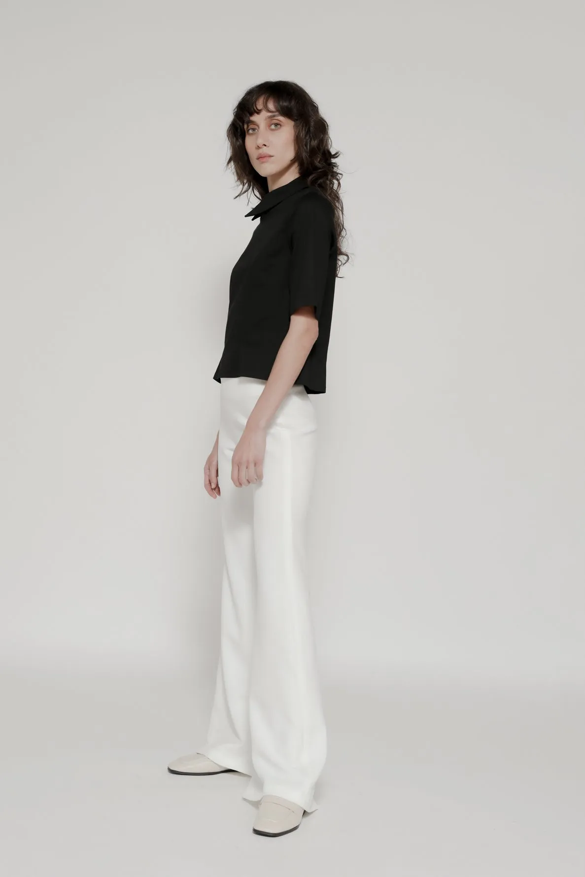 PLEATED TROUSERS