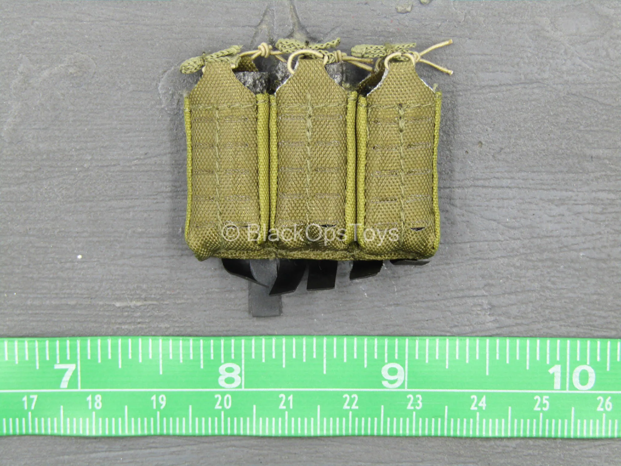 S.A.D. Low Profile - Tan MOLLE Triple Cell Magazine Pouch